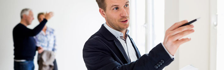 appraiser calculating the value of a home
