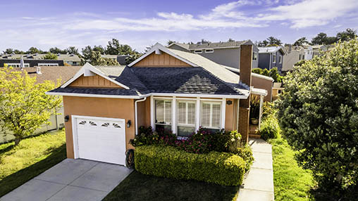 How to Build Wealth and Passive Income by Buying Rental Property